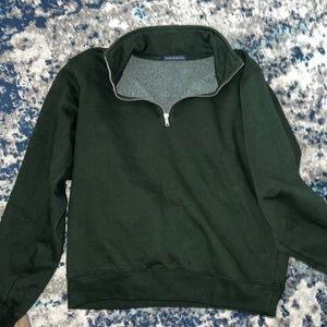 Brandy Melville zip up sweatshirt, hunter green. One Size juniors